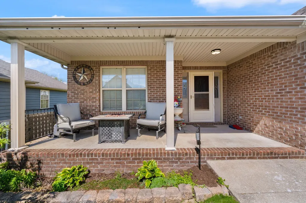 5012 Oleander Way Richmond KY 40475