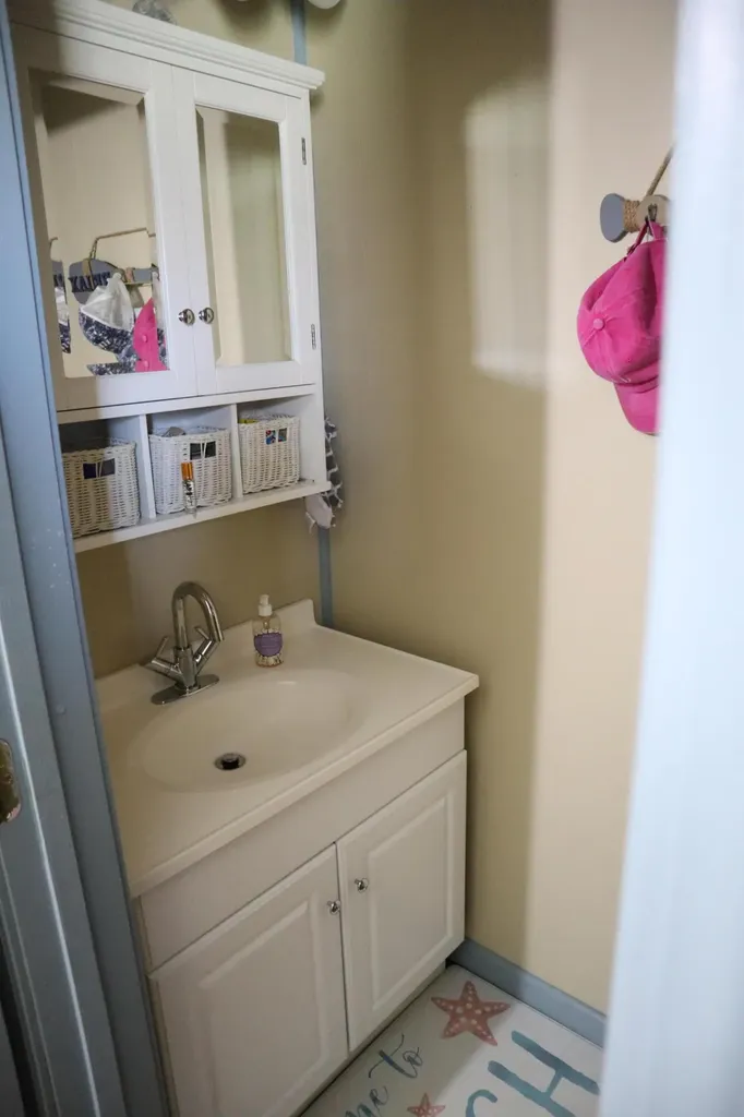 2080 Kentucky 39 Crab Orchard KY 40419