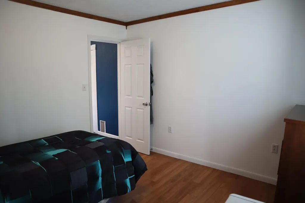 2080 Kentucky 39 Crab Orchard KY 40419