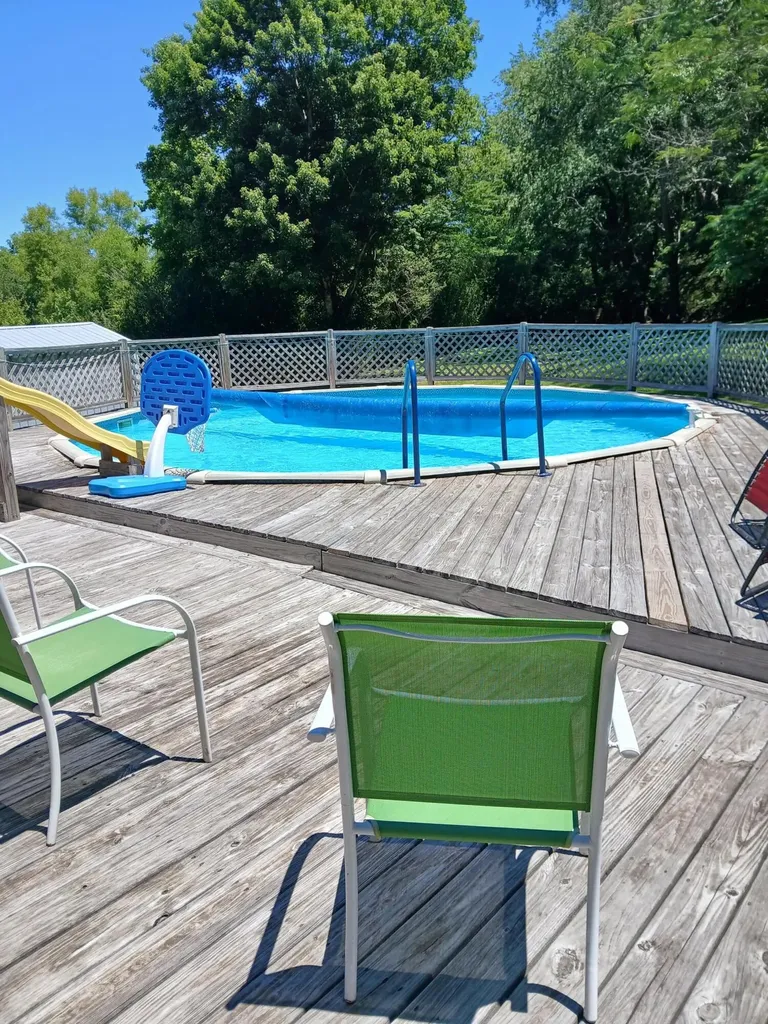 2080 Kentucky 39 Crab Orchard KY 40419