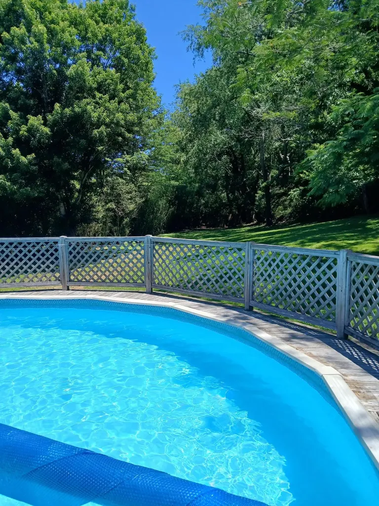 2080 Kentucky 39 Crab Orchard KY 40419