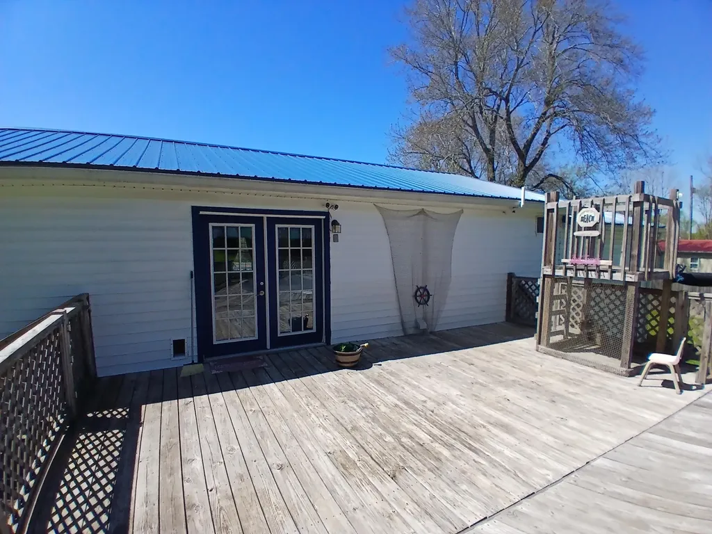2080 Kentucky 39 Crab Orchard KY 40419