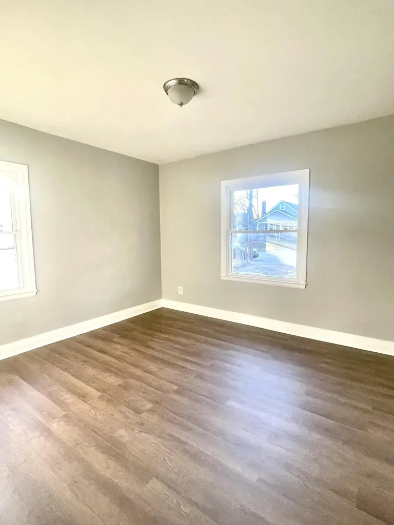 120 Clyde Street Lexington KY 40508