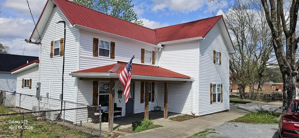 302 Frankfort Street Augusta KY 41002
