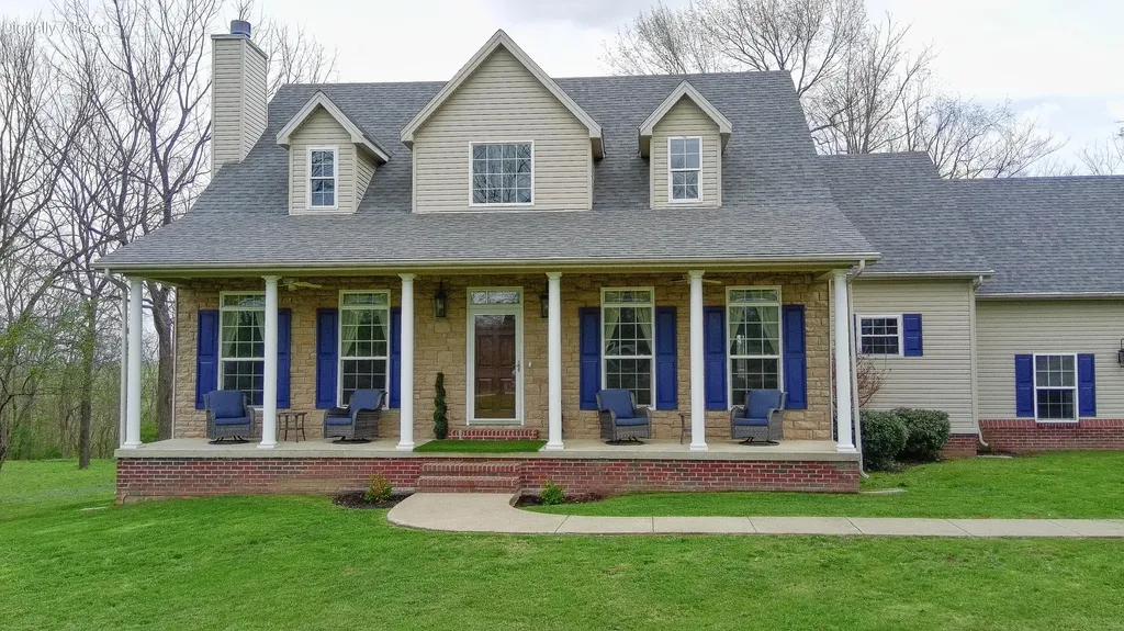 5028 Chinquapin Lane Mays Lick KY 41055