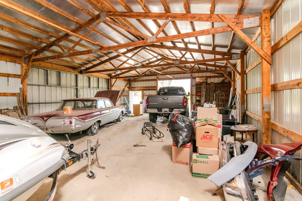 1081 Johnson Road Lawrenceburg KY 40342