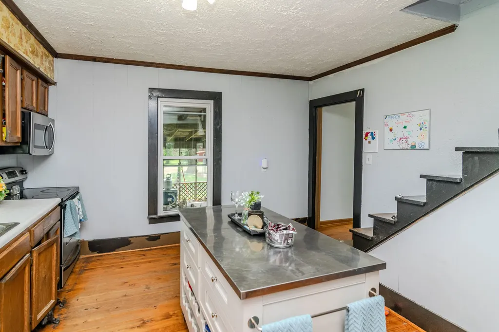 1081 Johnson Road Lawrenceburg KY 40342
