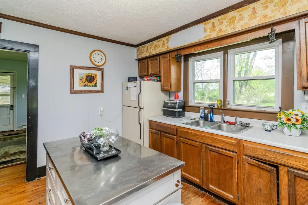 1081 Johnson Road Lawrenceburg KY 40342