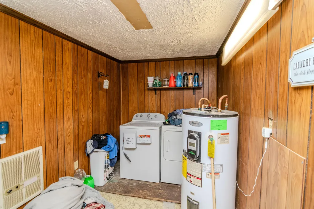 1081 Johnson Road Lawrenceburg KY 40342