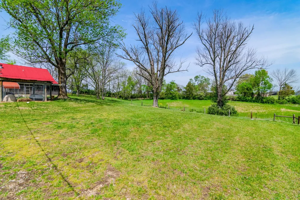 1081 Johnson Road Lawrenceburg KY 40342