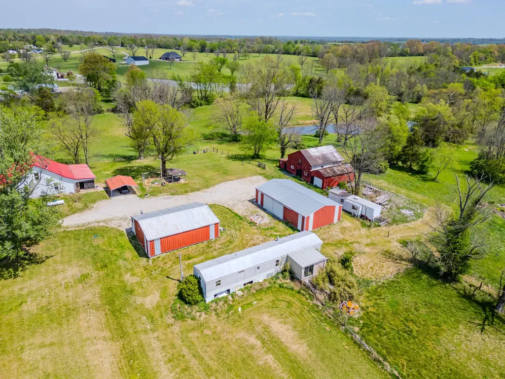 1081 Johnson Road Lawrenceburg KY 40342