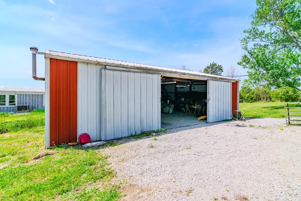 1081 Johnson Road Lawrenceburg KY 40342