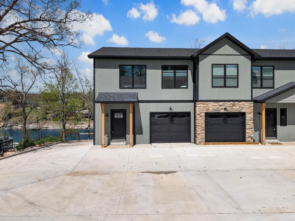 97 Walker Lane Lancaster KY 40444