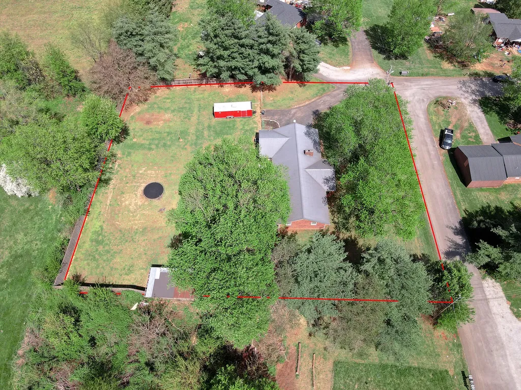 202 Willa Drive Monticello KY 42633