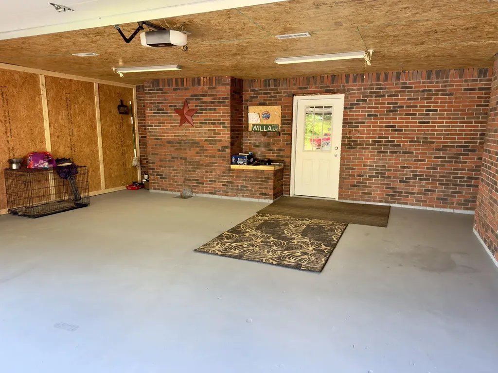202 Willa Drive Monticello KY 42633