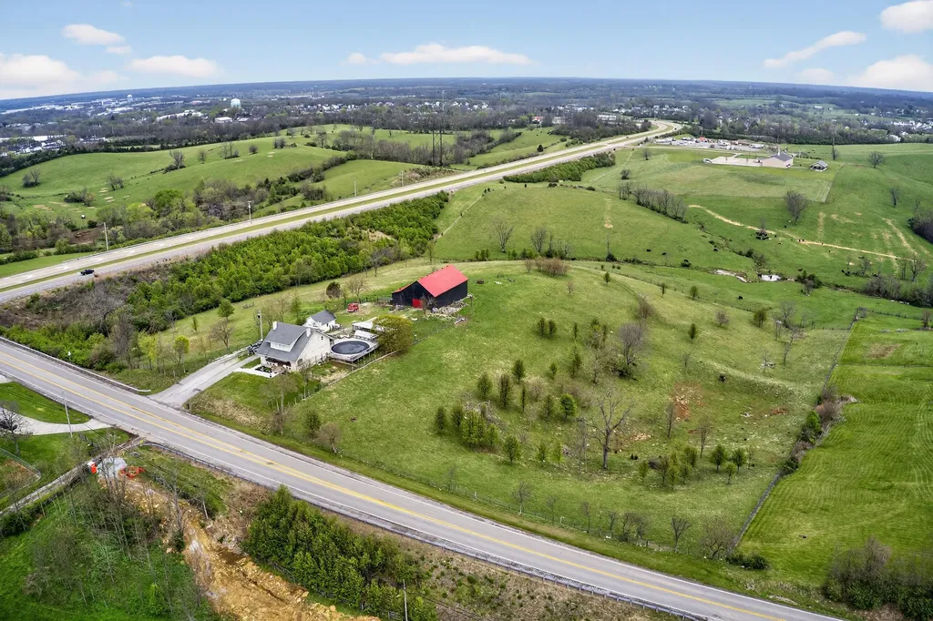 1480 Irvine Road Winchester KY 40391