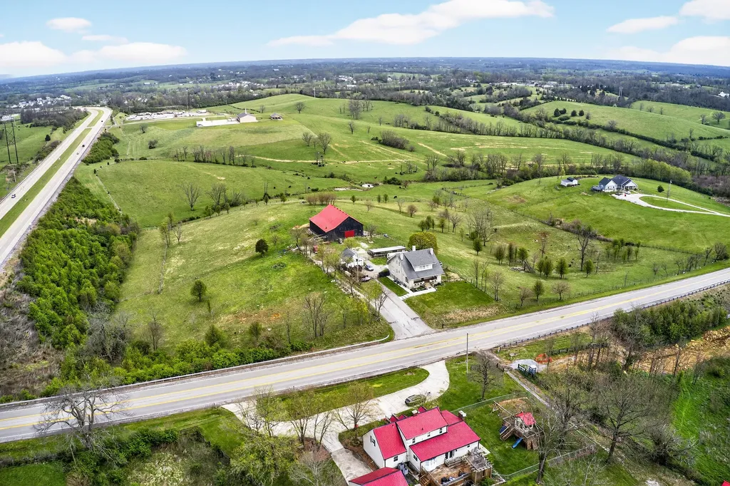 1480 Irvine Road Winchester KY 40391