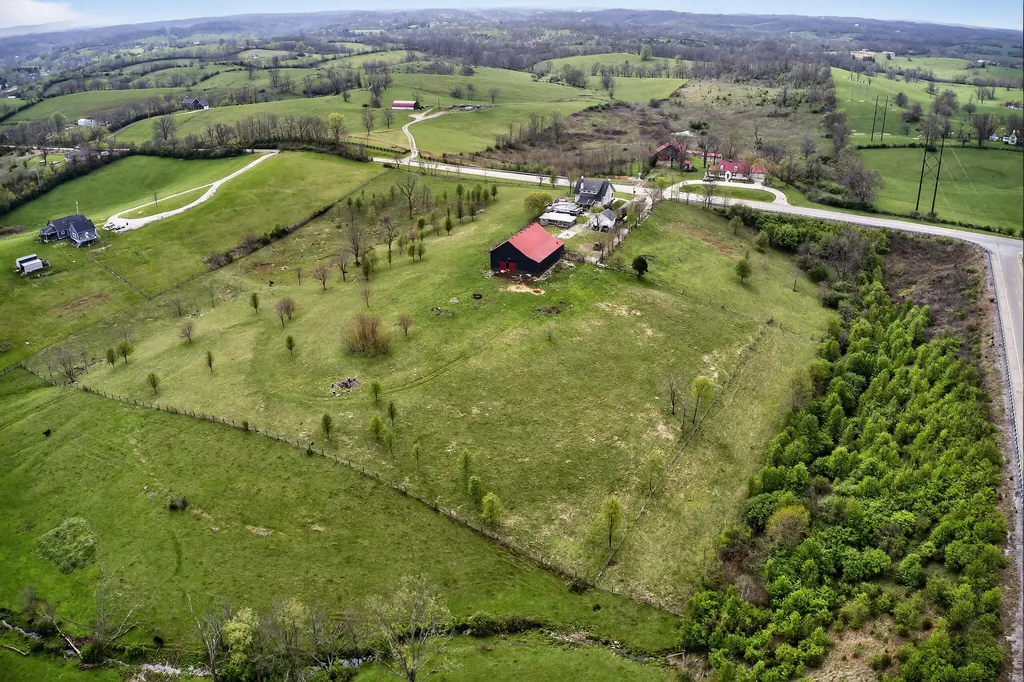 1480 Irvine Road Winchester KY 40391
