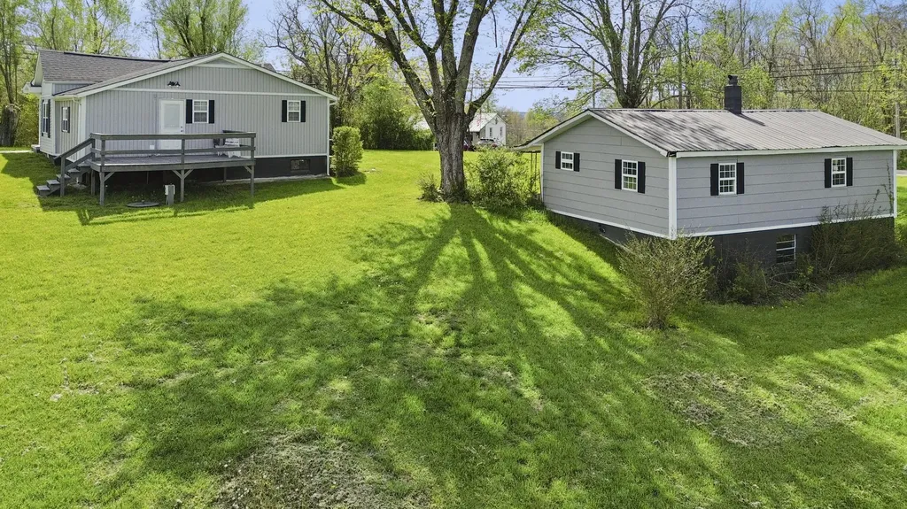 140 Worley Hill Top Road Stearns KY 42647