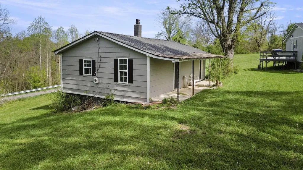 140 Worley Hill Top Road Stearns KY 42647