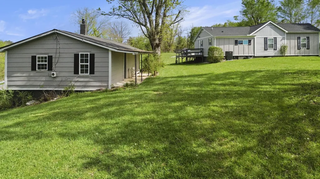 140 Worley Hill Top Road Stearns KY 42647