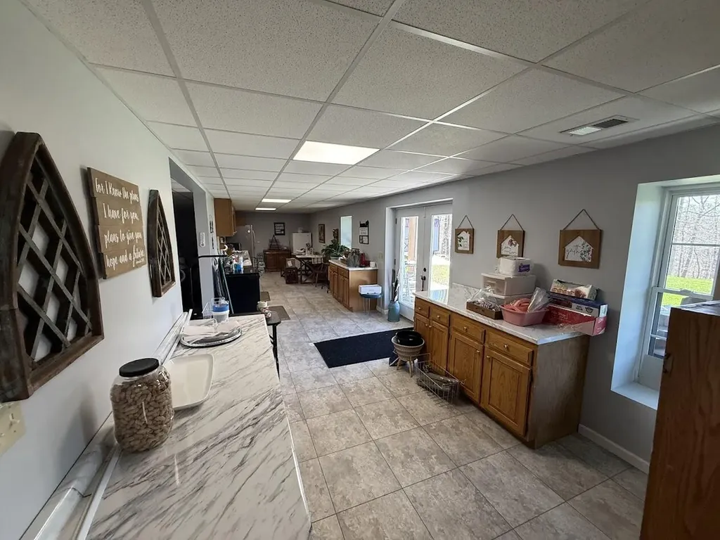 2099 Bowling Ridge Road Brodhead KY 40409