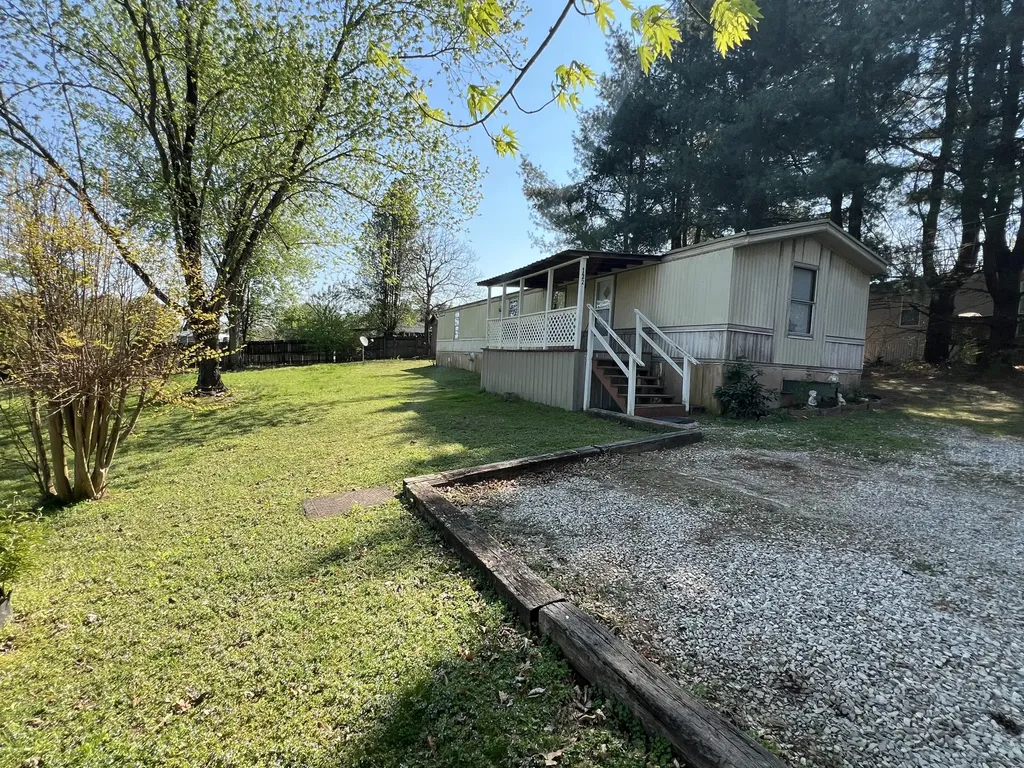 122 S Combs Avenue Corbin KY 40701