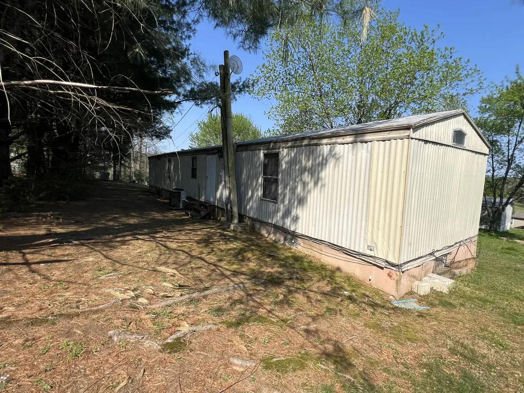 122 S Combs Avenue Corbin KY 40701
