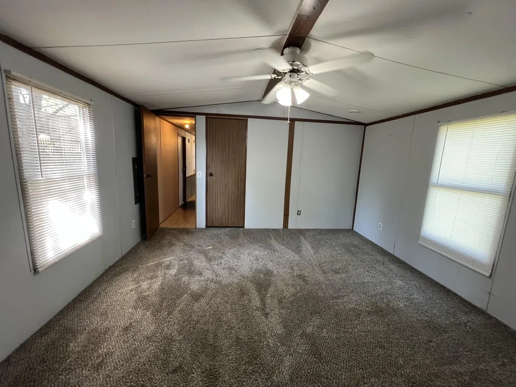 122 S Combs Avenue Corbin KY 40701