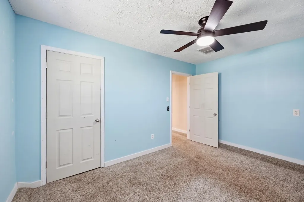 1088 Alton Station Road Lawrenceburg KY 40342