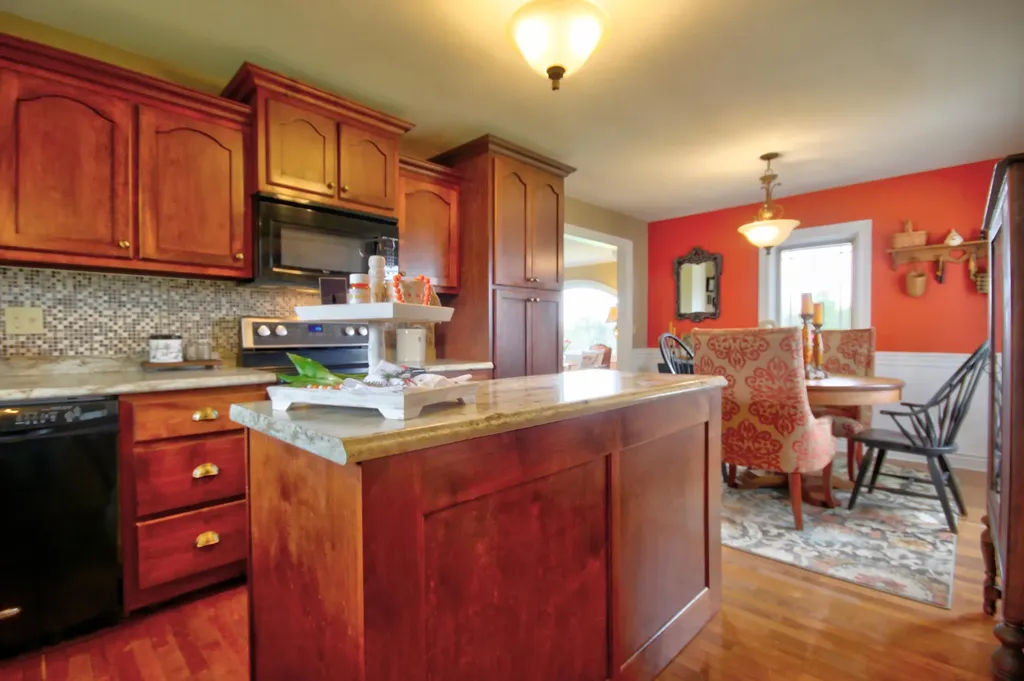 882 Roy Dugger Road London KY 40741