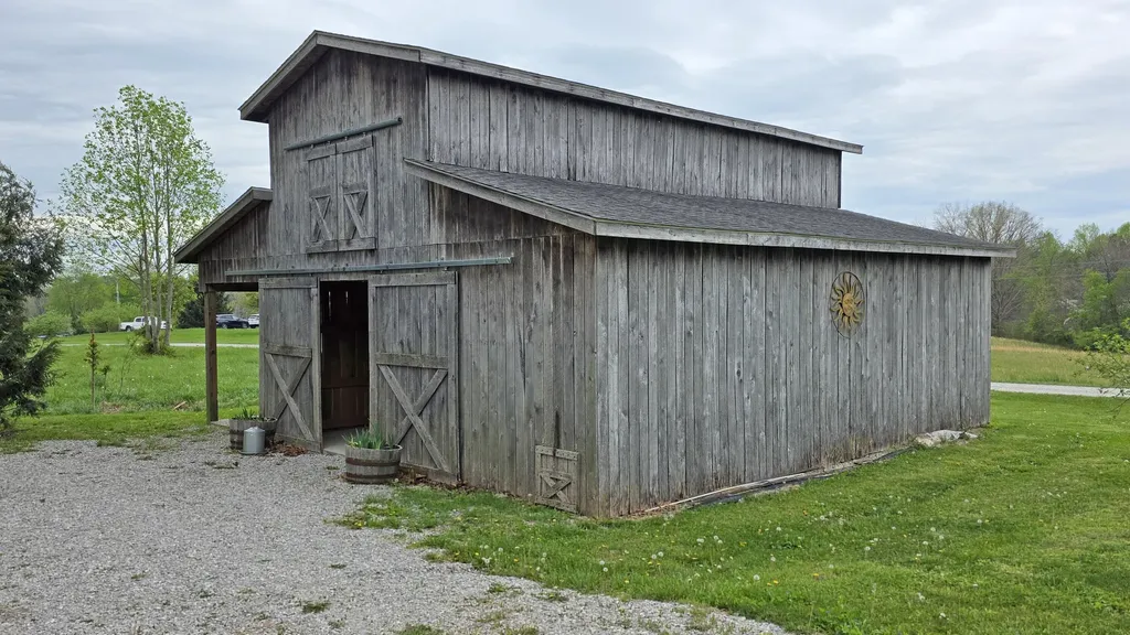 882 Roy Dugger Road London KY 40741