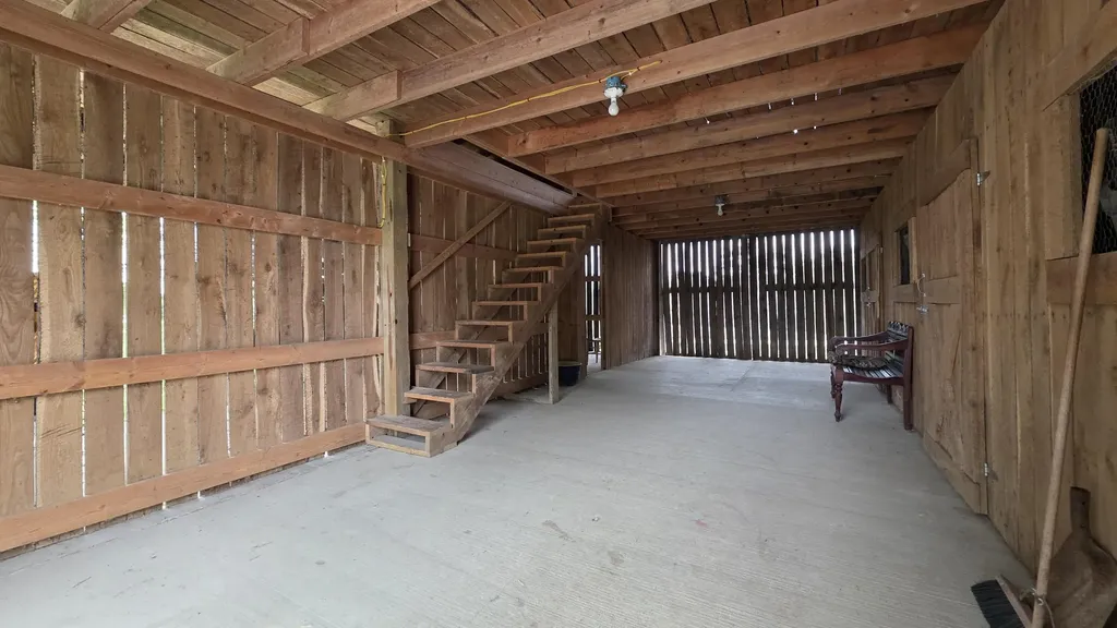 882 Roy Dugger Road London KY 40741