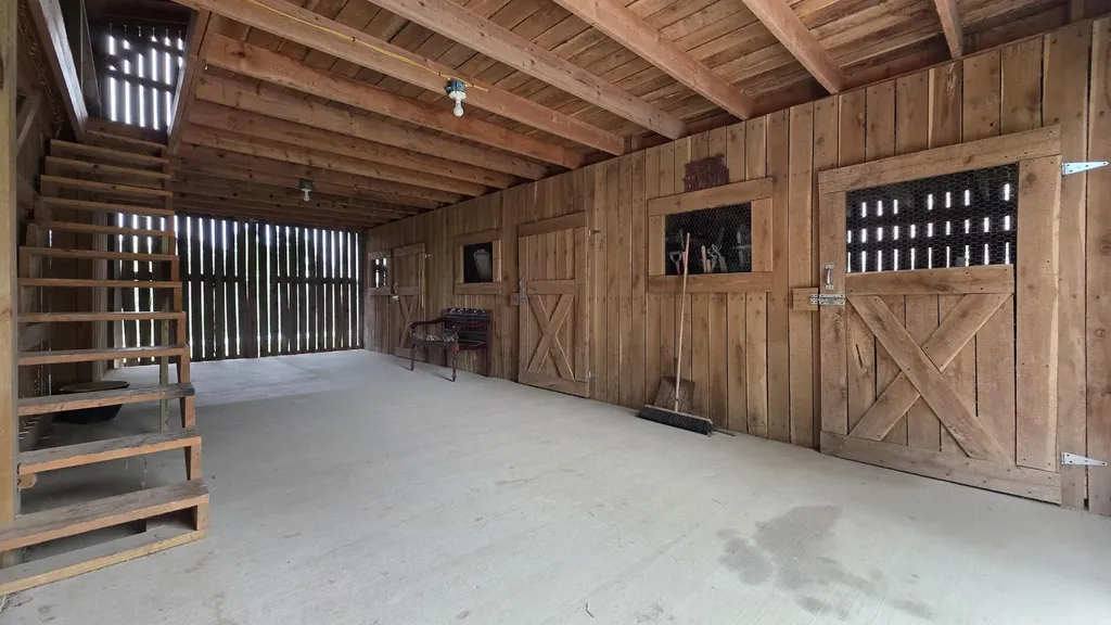 882 Roy Dugger Road London KY 40741