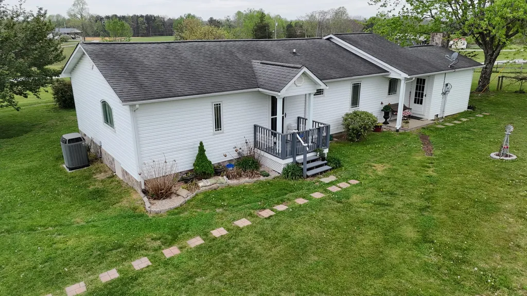 882 Roy Dugger Road London KY 40741