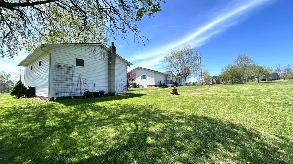 882 Roy Dugger Road London KY 40741