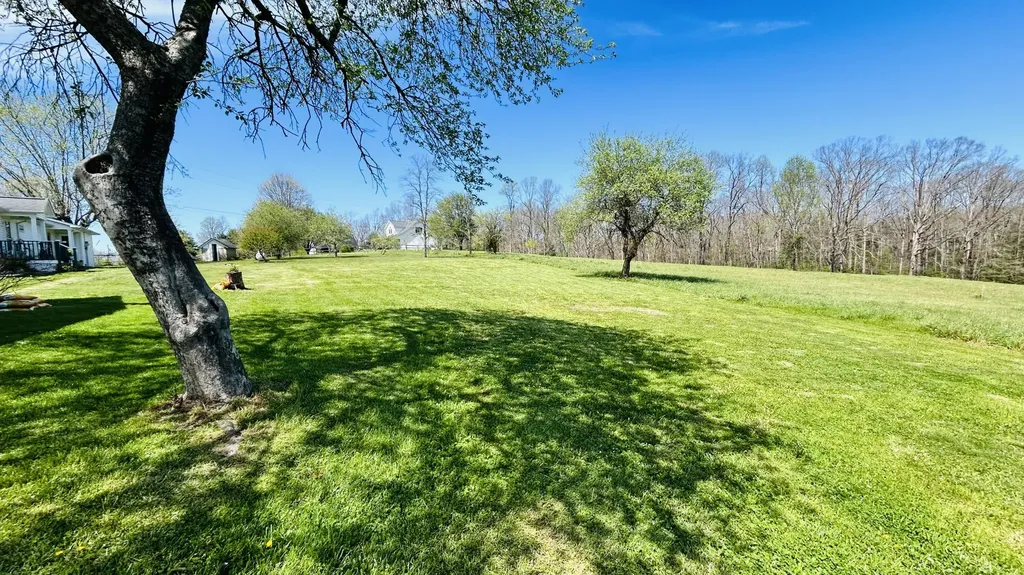 882 Roy Dugger Road London KY 40741