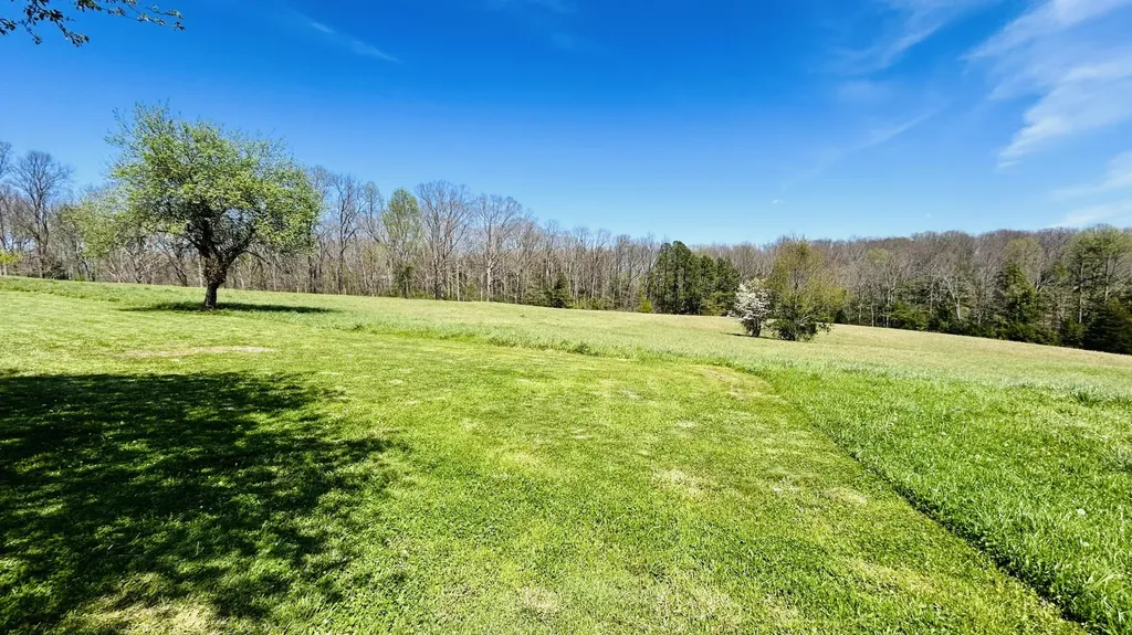 882 Roy Dugger Road London KY 40741