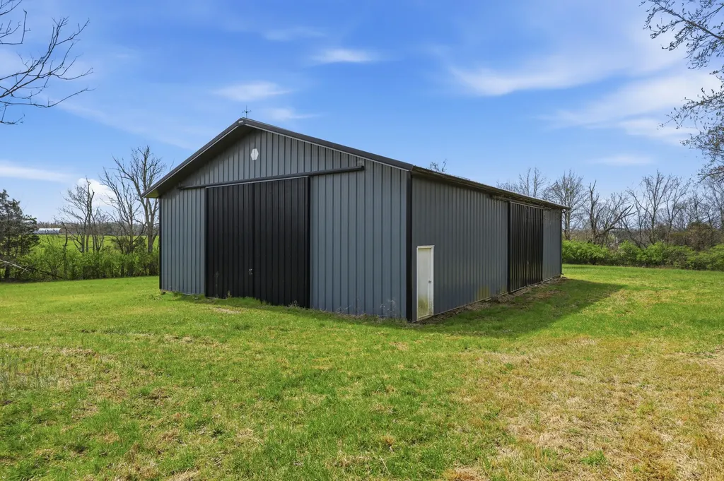 1065 Highview Drive Lawrenceburg KY 40342