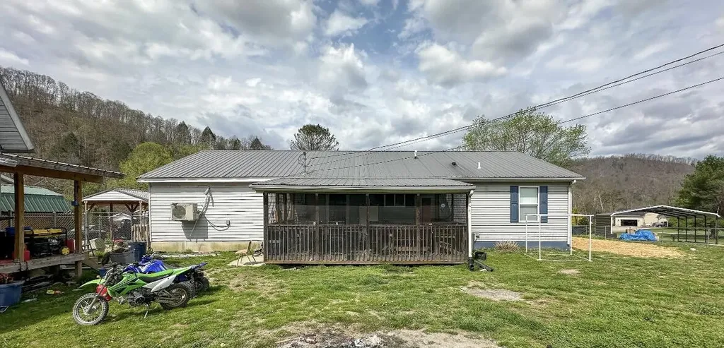 275 Burton Hill Road Letcher KY 41832