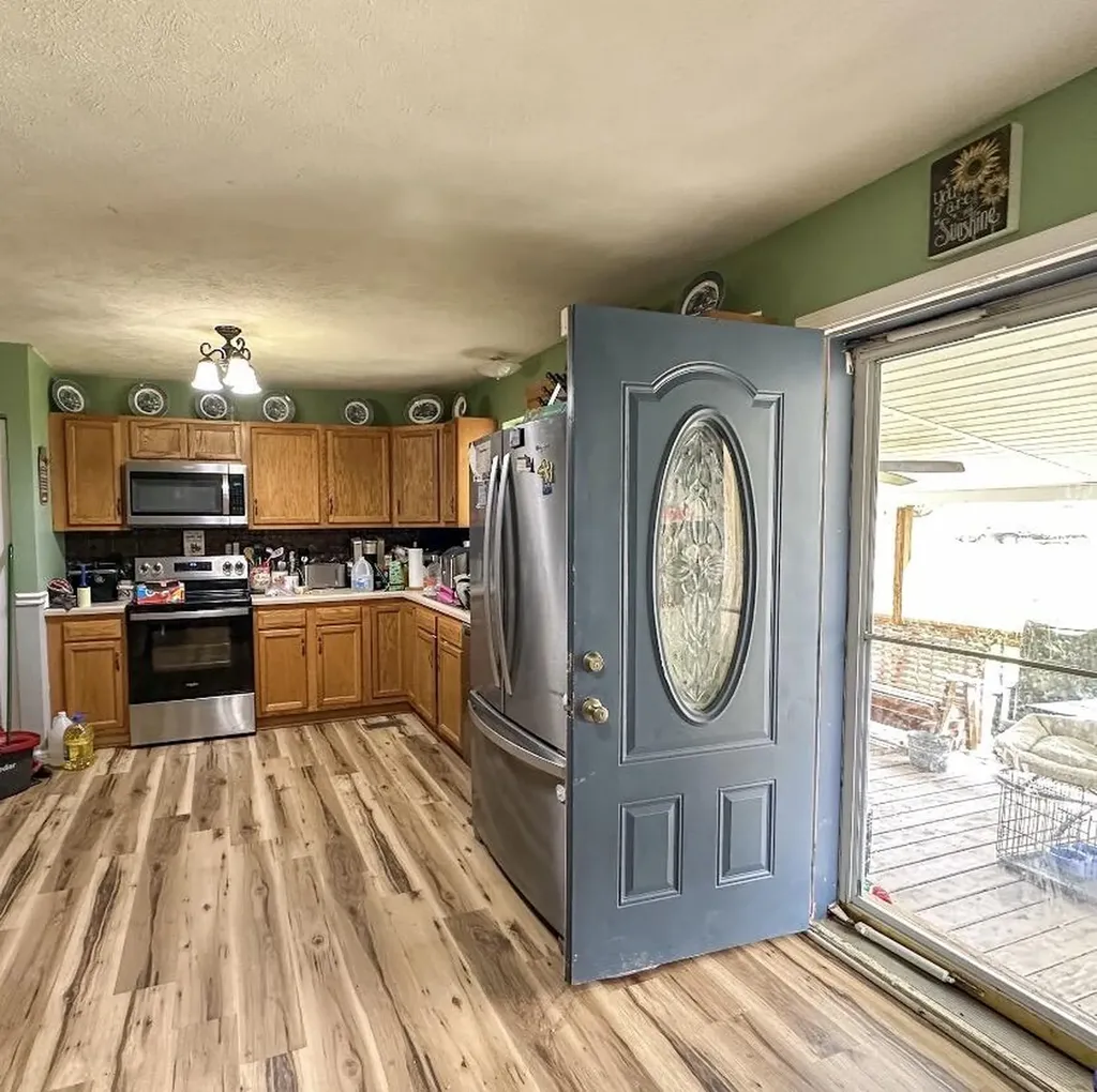 275 Burton Hill Road Letcher KY 41832