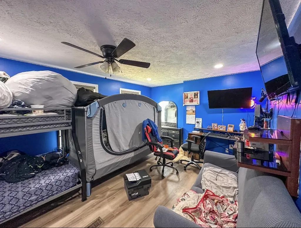 275 Burton Hill Road Letcher KY 41832