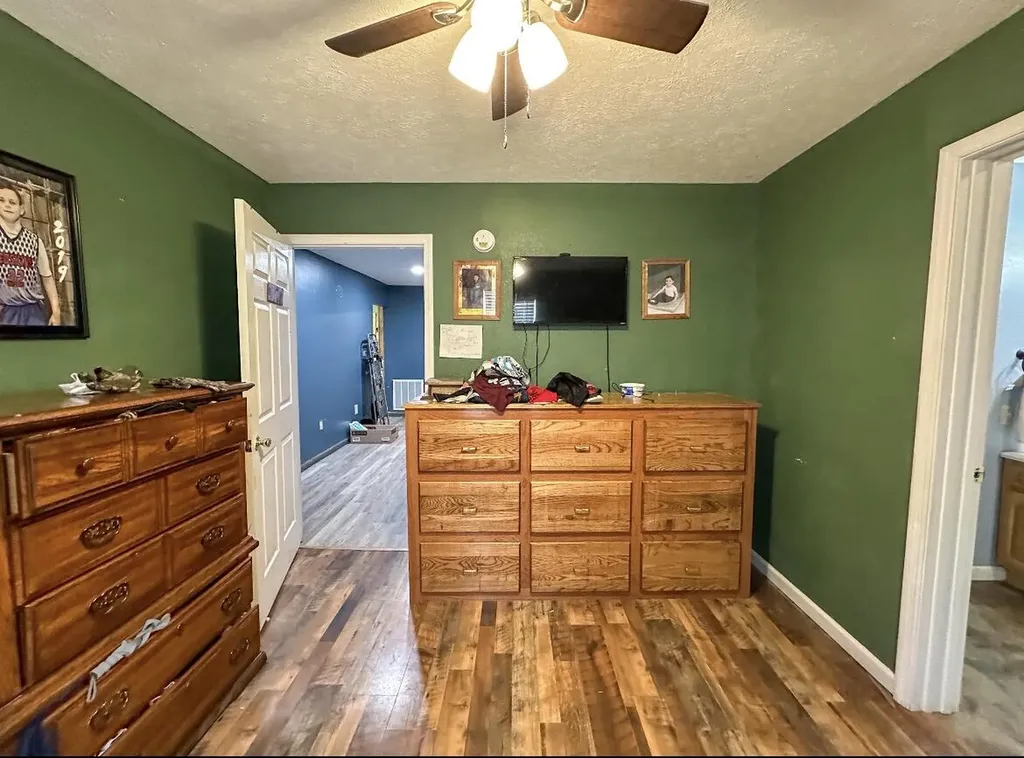 275 Burton Hill Road Letcher KY 41832