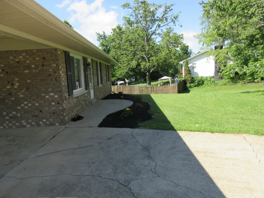 103 Southern Court Winchester KY 40391