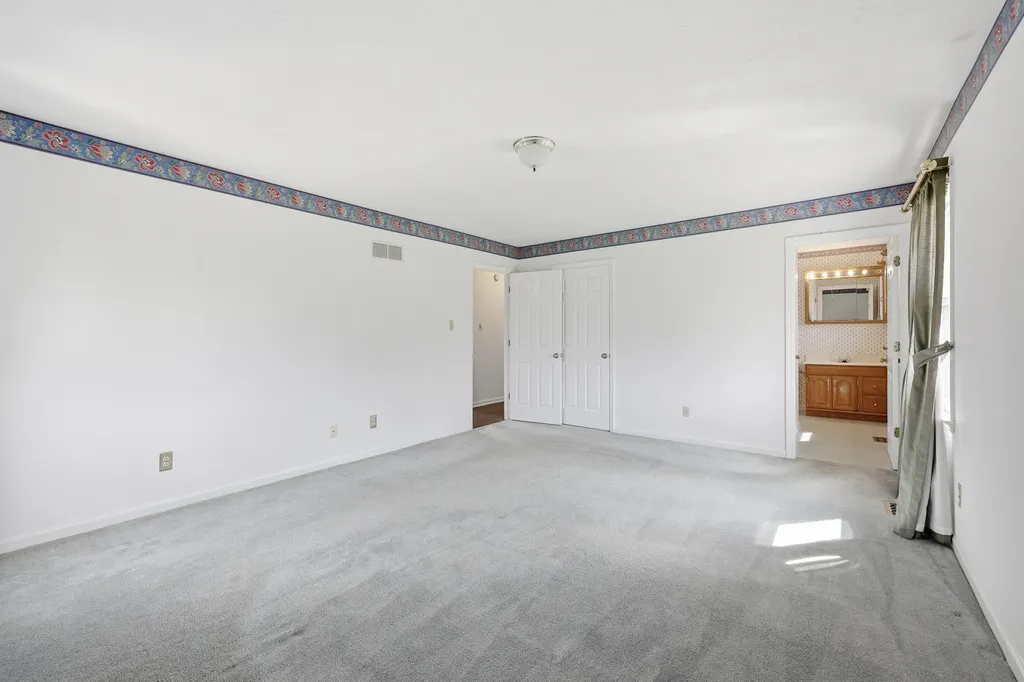 1065 Highview Drive Lawrenceburg KY 40342