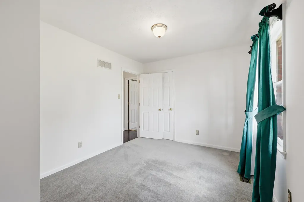 1065 Highview Drive Lawrenceburg KY 40342