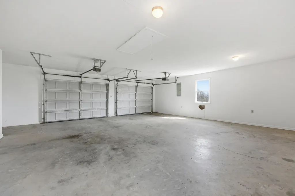 1065 Highview Drive Lawrenceburg KY 40342