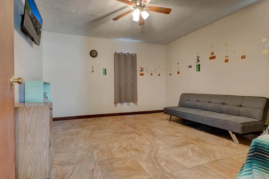 1376 Highway 11 Sharpsburg KY 40374