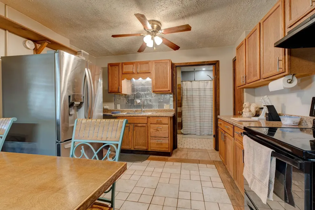 1376 Highway 11 Sharpsburg KY 40374