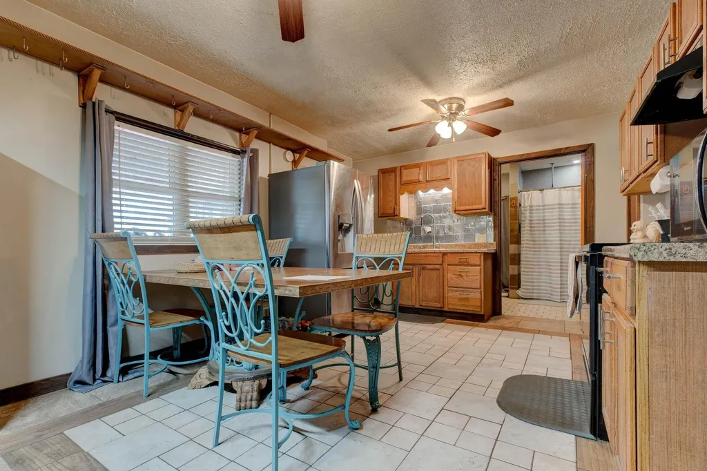 1376 Highway 11 Sharpsburg KY 40374